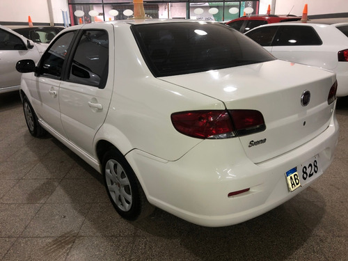 Fiat Siena 1.4 El Full Gnc 2017 Financiamos