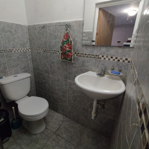 Imagen 9 de 10 de Townhouse En Venta Nueva Casarapa Guarenas