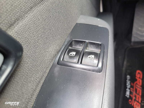Imagem 10 de 11 de Fiat Strada 1.4 Mpi Working Cs 8v Flex 2p Manual 2014