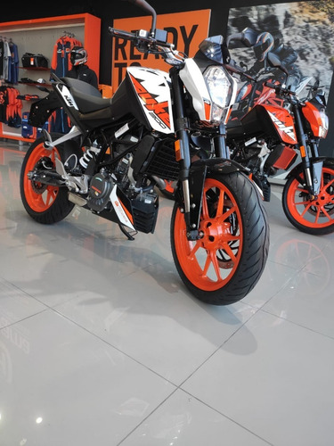 Ktm Duke 200 Naked