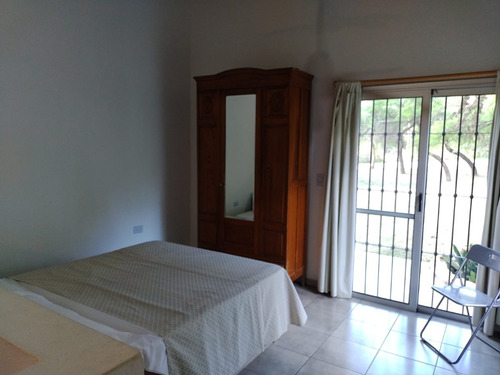 Imagen 6 de 13 de Casa De Campo Tipo Loft. En Villa De Las Rosas, Córdoba (traslasierra) Con Amplio Parque Y Pileta A Pocas Cuadras Del Centro.