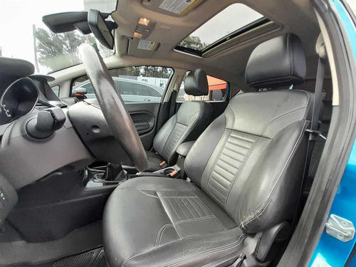 Imagen 8 de 15 de Ford Fiesta 1.6 4p Titanium (kd) 2015