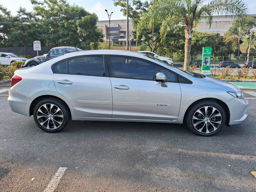 Honda Civic Sedan LXR 2.0 Flexone 16V Aut. 4p