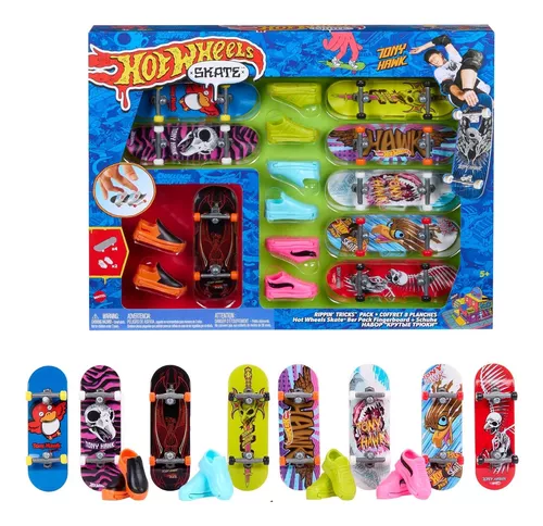 Hot Wheels - Monopatín de juguete con zapatillas para dedos