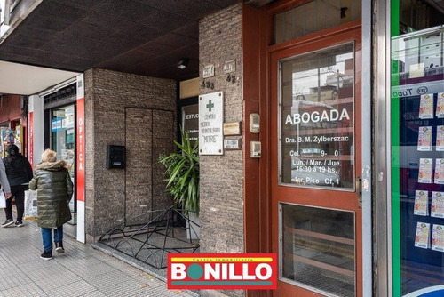 Imagen 13 de 14 de Oficina Venta San Martín