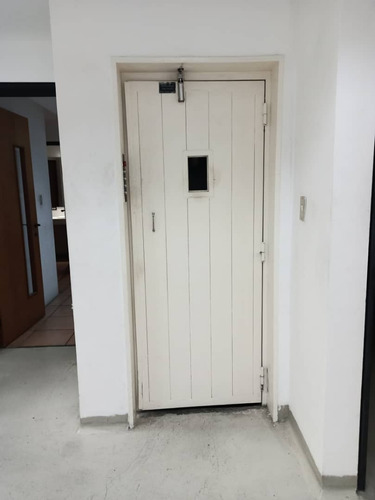 Oportunidad Edificio Comercial Prados Del Este