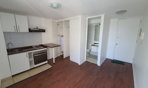Estudio En Arriendo, Vicuña Mackenna, Metro Santa Isabel