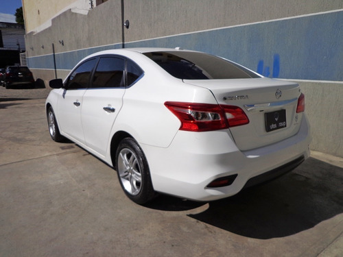 Imagen 6 de 10 de Nissan Sentra Sv 2017 4x2 Automático