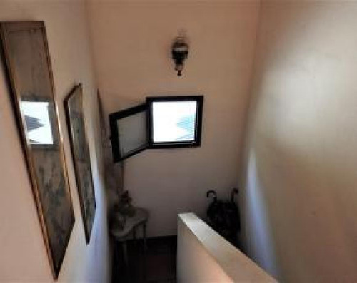 Casa En Venta - 3 Dormitorios 2 Baños - 3.108mts2 - Tandil