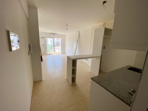 Departamento En Venta En Liniers