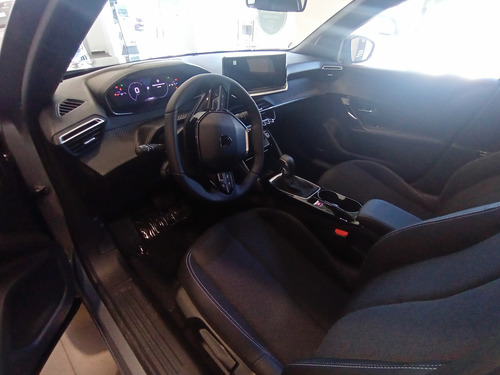 Peugeot 2008 1.0T Allure