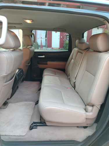 Toyota Tundra 5.7 Ltd V8 Doble Cab 4x4 At