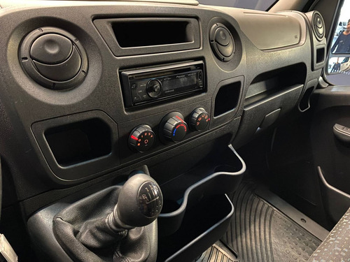 Imagem 9 de 13 de Renault Master 2.3 Furgão L1h1 16v Turbo Intercooler