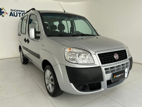 Imagem 2 de 15 de Doblo Essence 1.8 2015 (7 Lugares)