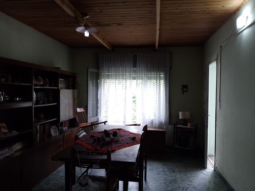 Imagen 6 de 15 de Casa En Hermosa Ubicación