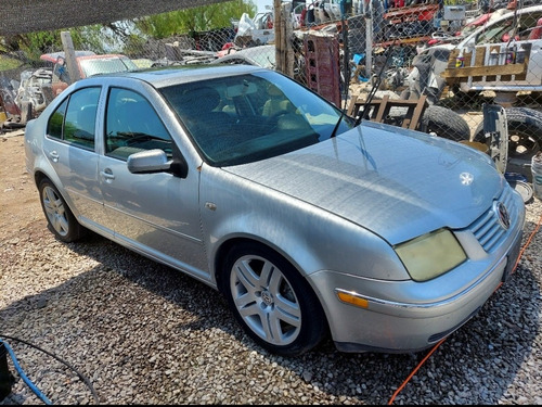Flecha Homocinética Izquierda Jetta A4 Mk4 1.8 Turbo Autom (Usado)