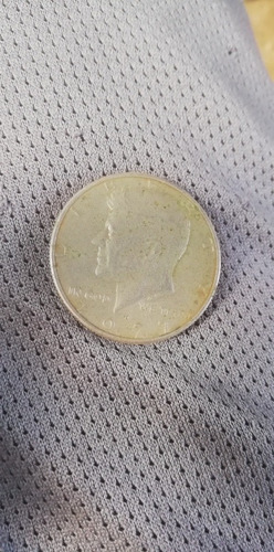 Imagen 1 de 2 de Vendo Moneda De Plata De $50 Centavos De Plata De 1977 