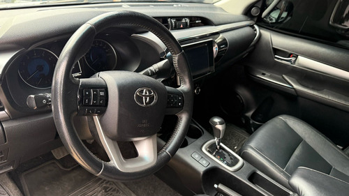 Toyota Hilux 2.7 SRV 4X2 CD 16V FLEX 4P AUTOMÁTICO