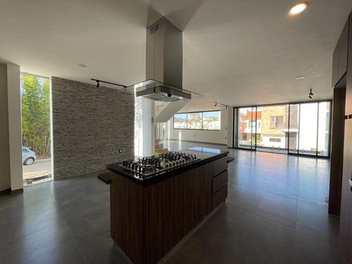 Imagen 4 de 30 de Espectacular Casa En Altozano, Invierte En Tu Patrimonio