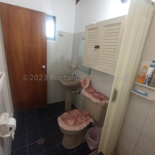 *//. Zudwendyz Leal Vende Casa Con Local Comercial En La Mata Cabudare, Lara. //* Zl