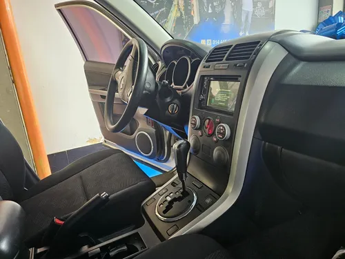 Suzuki Grand Vitara 2.4 4x2 Automática