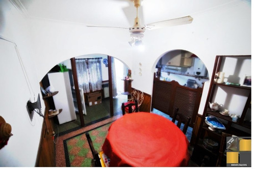 Imagen 11 de 14 de Casa En Venta En Lanus Oeste
