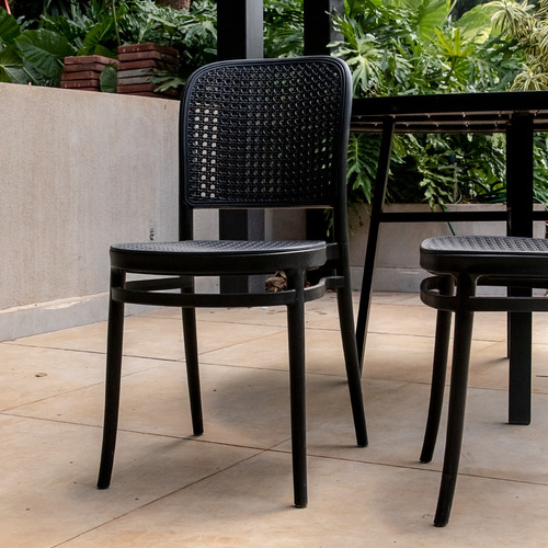 Kit 4 Cadeiras Jantar Design Rattan Amis Lola Empilhável Top Estrutura Da Cadeira Preto Assento Preto