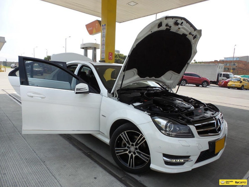 Imagen 10 de 25 de Mercedes Benz C 200 Cgi