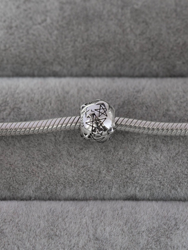 Charm Esfera Estrellitas