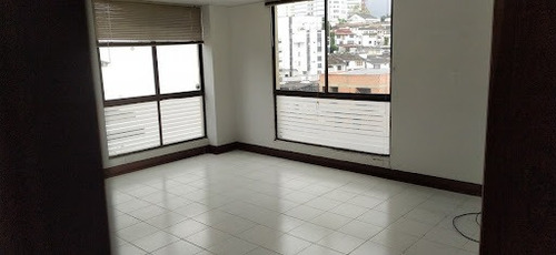 Imagen 13 de 18 de Consultorios En Venta Versalles 2790-23949