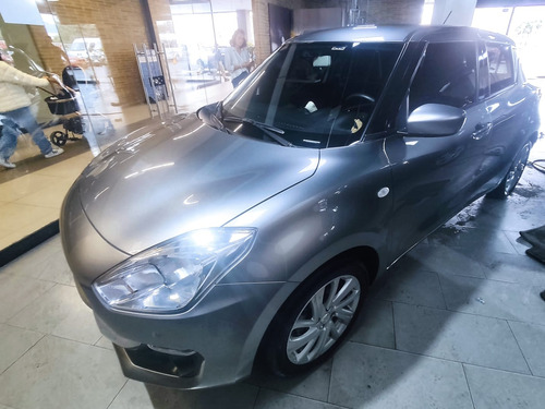 Suzuki Swift Híbrido 