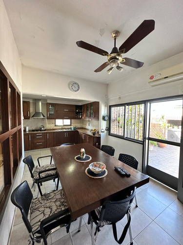 Venta Casa De 3 Dormitorios En Gorriti 841