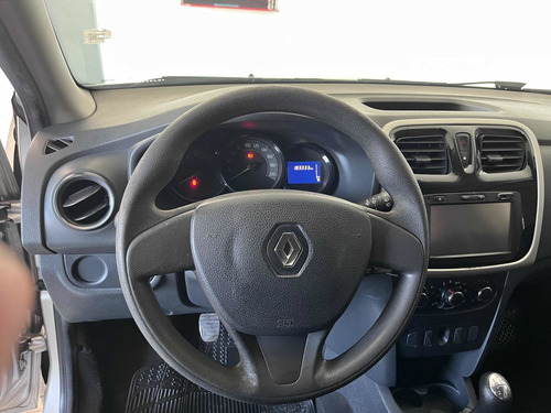 Imagen 10 de 20 de Renault Sandero 2016 1.6 Dynamique 90cv Abs Autoargentina