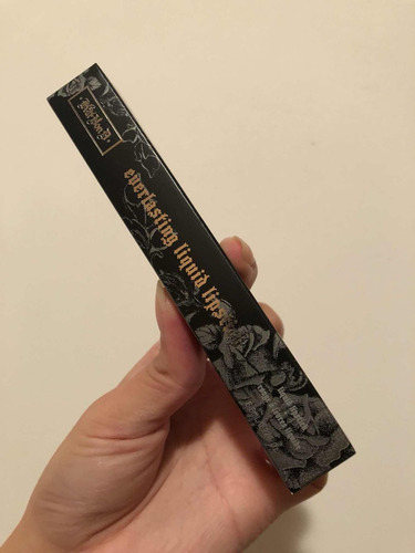 Labial Matte Kat Von D Bow And Arrow Original Kvd
