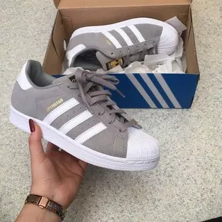 Tenis adidas Superstar Gamuza Grey 22.5 Mx