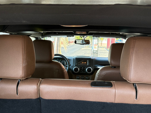 Jeep Wrangler JK Unlimited Sahara