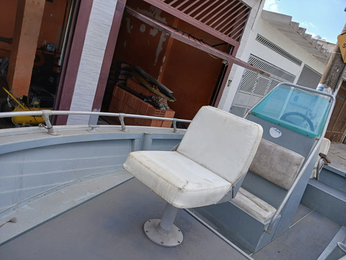 Lancha Fishing 165 Com Motor Johnson Branco 25hp