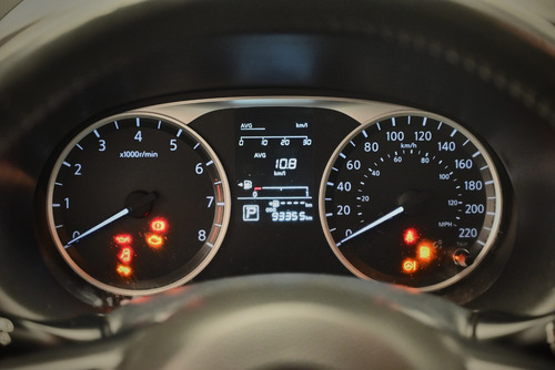 Nissan Kicks ADVANCE 1.6 AT