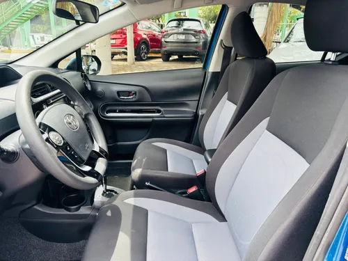 Toyota Prius 2021