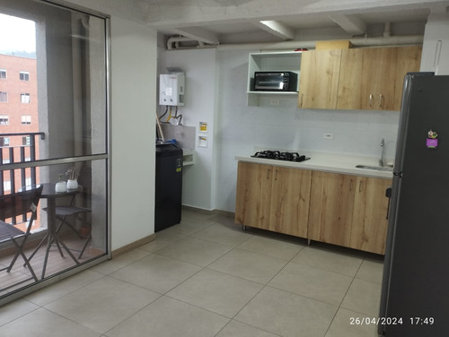 Vendo Apartamento En Sabaneta, Sector Las Lomitas