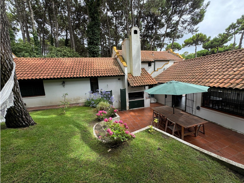Pinamar Zona Norte- Casa La Rural