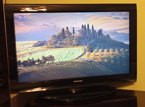 Imagen 1 de 6 de Televisor Tv Toshiba 32 Pulgadas En Buen Estado