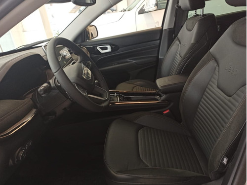 Imagen 20 de 25 de Commander Limited 1.3 Turbo 2022*