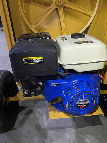Trompo-mezclador Concretó Domosa 1 Sacó 360l 13 Hp Gasolina.