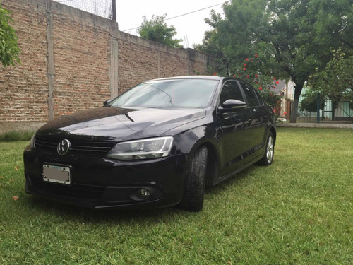 Volkswagen Vento 2.0 Luxury I 140cv 2011