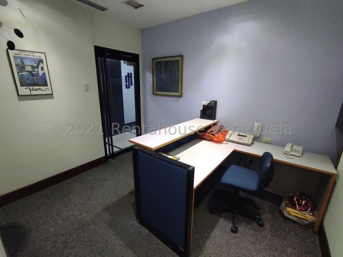 Imagen 7 de 15 de Marol Rentahouse Vende Oficina En El Recreo Valencia 22-10419