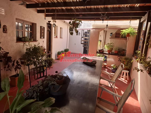 Casa En Venta Playa Mansa, En Impecable Estado