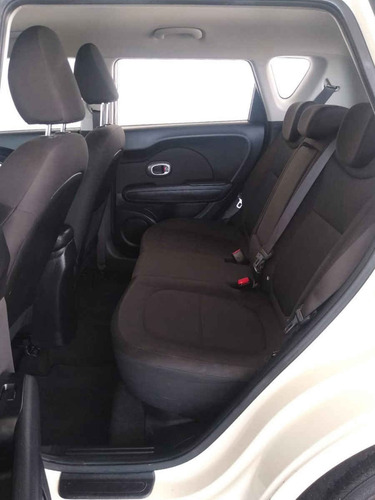 Imagen 11 de 14 de Kia Soul 2016 5p Lx, 16l 120 Hp, Tm6, Ra-16