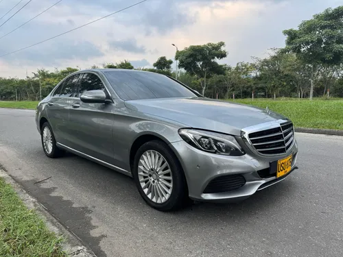 Mercedes-benz Clase C 2.0 Cgi Exclusive