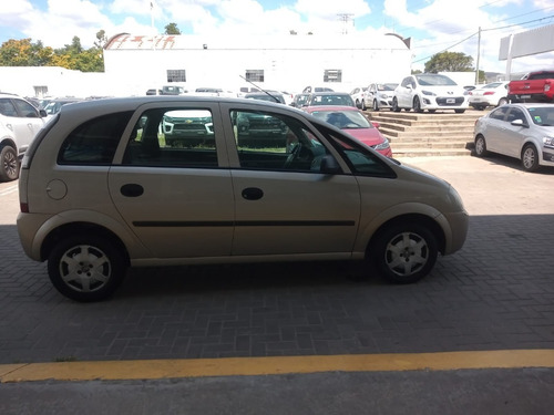 Imagen 12 de 14 de Meriva 5p 1,8 Gl Cc